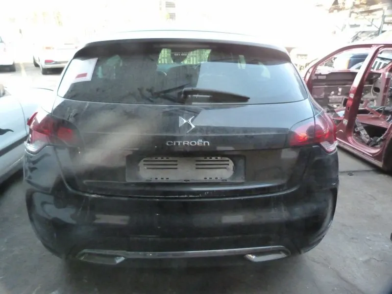 2011 Citroën DS4 10FK view 5