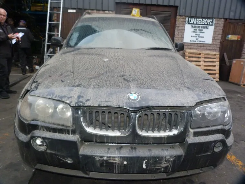 2005 BMW X3 M54 view 2