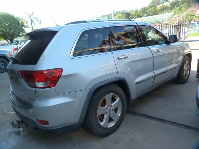 2012 Jeep Grand Cherokee WK2 view 6