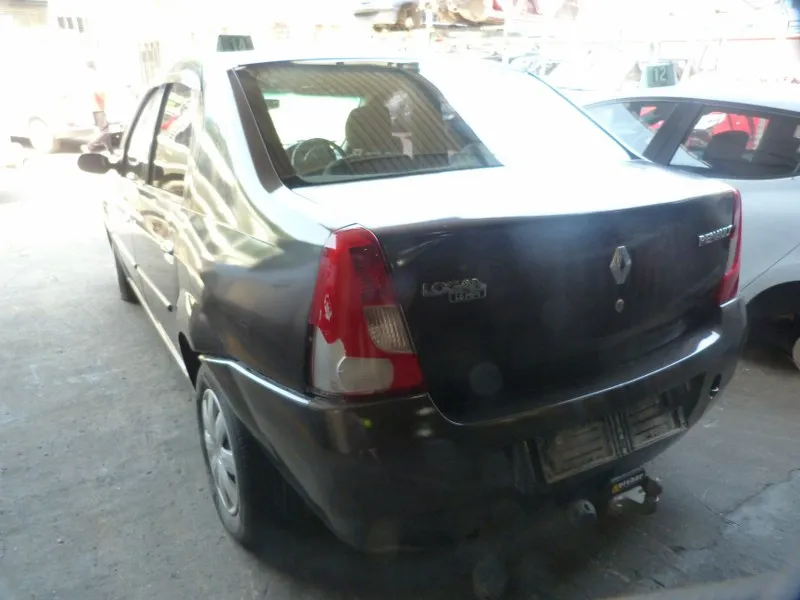 2010 Renault Logan K7M view 6