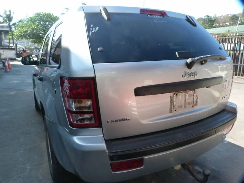 2007 Jeep Grand Cherokee view 8