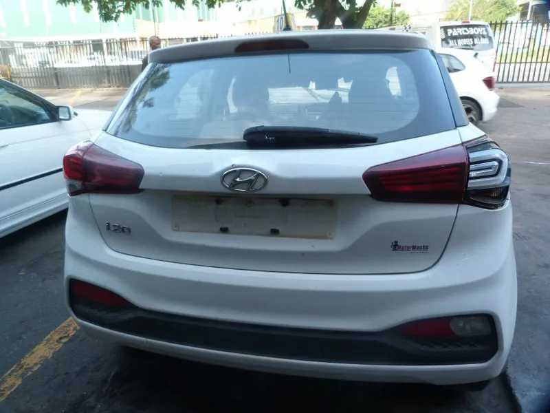 2019 Hyundai i20 G4LA view 6