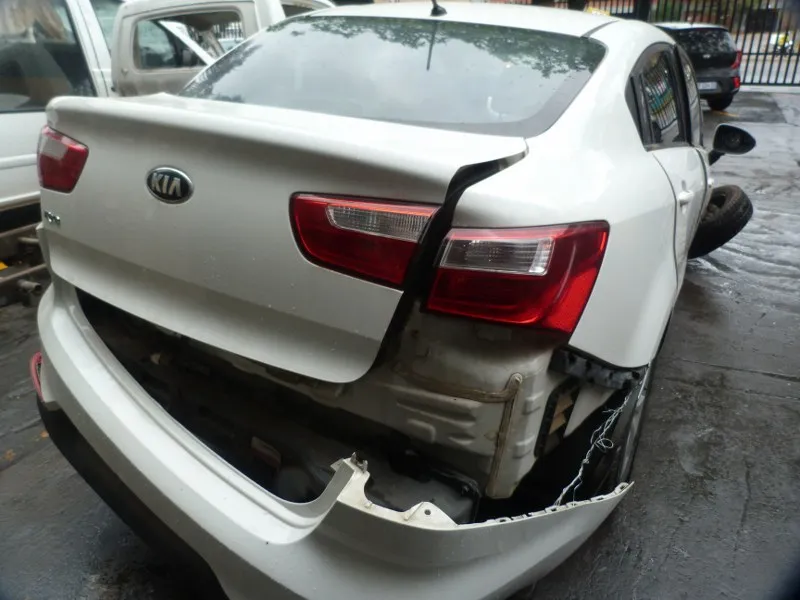 2018 Kia Rio view 4