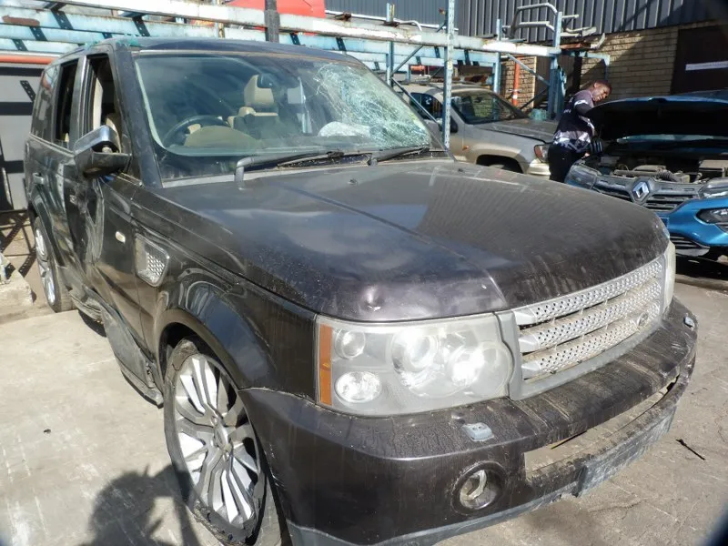 2009 Land Rover Range Rover Sport  view 5