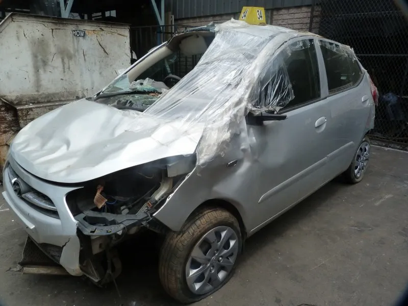 2013 Hyundai i10 G4HG view 5