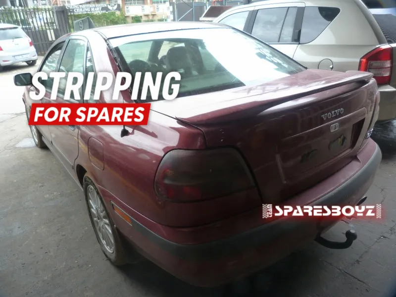 2002 Volvo S40 BY204T view 4