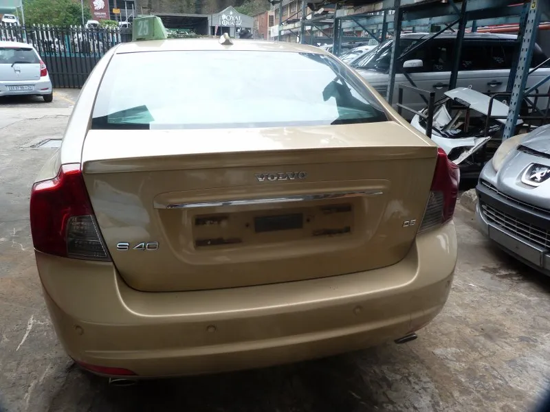 2007 Volvo S40 D5244T8 view 5