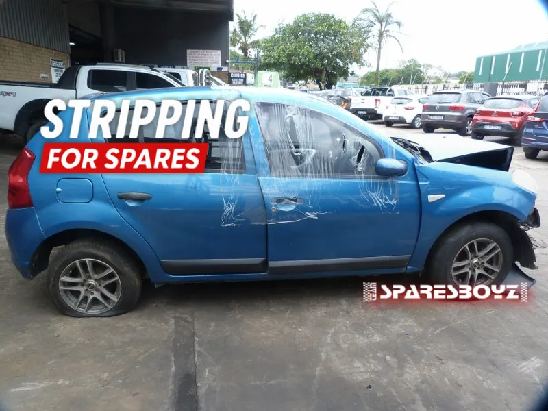 2011 Renault Sandero K7M view 3