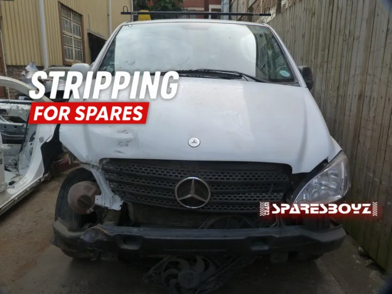 2004 Mercedes-Benz Vito 646982 view 1