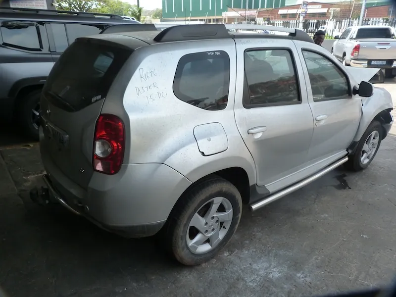 2013 Renault Duster  view 4
