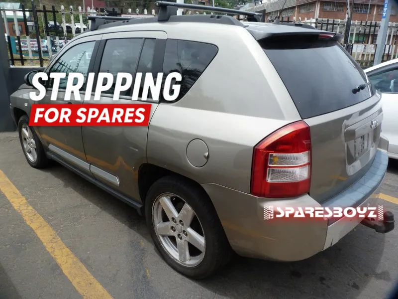 2008 Jeep Compass view 4