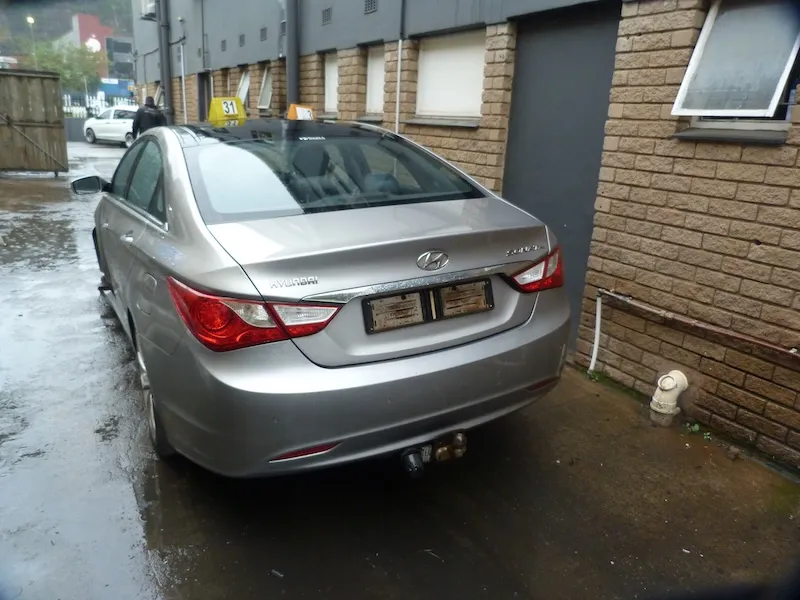 2012 Hyundai Sonata G4KE view 4