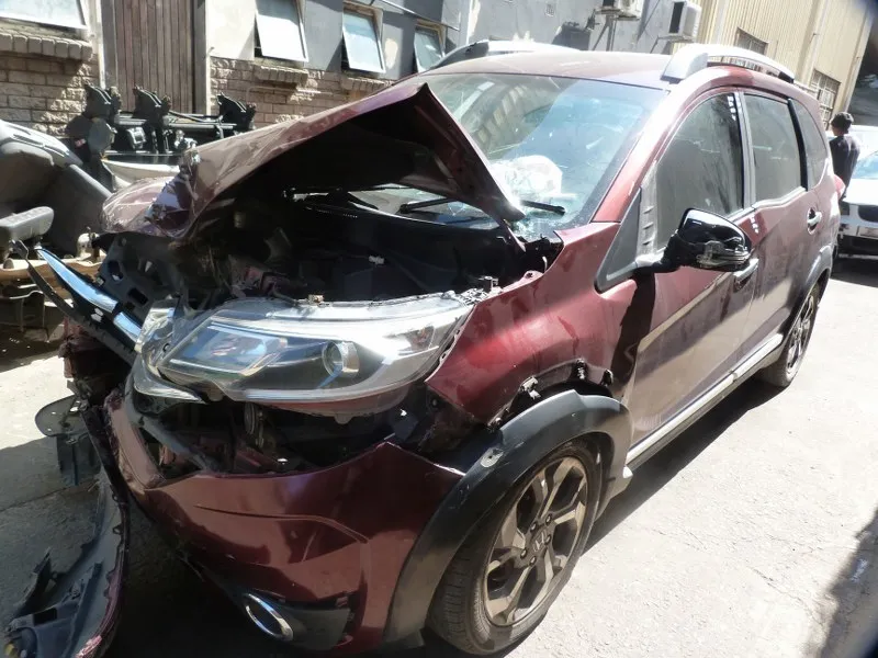 2018 Honda BR-V L15Z1 view 4