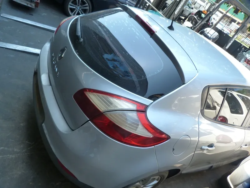 2013 Renault Megane  view 5