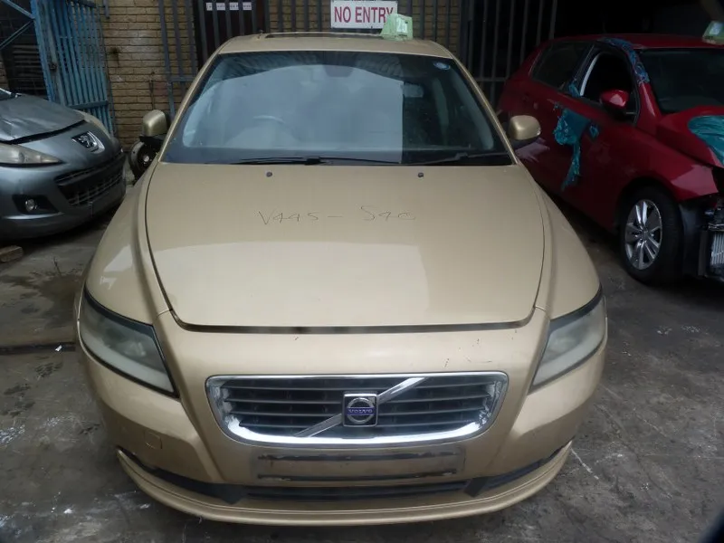 2007 Volvo S40 D5244T8 view 2