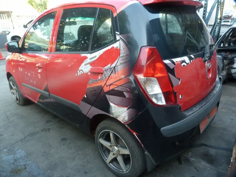 2010 Hyundai i10 G4HG view 7