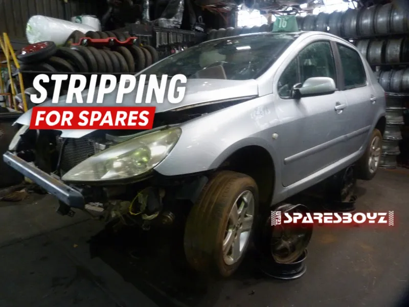 2005 Peugeot 307 10LH view 2