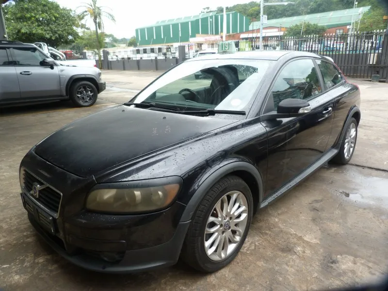 2008 Volvo C30 B5254T view 4