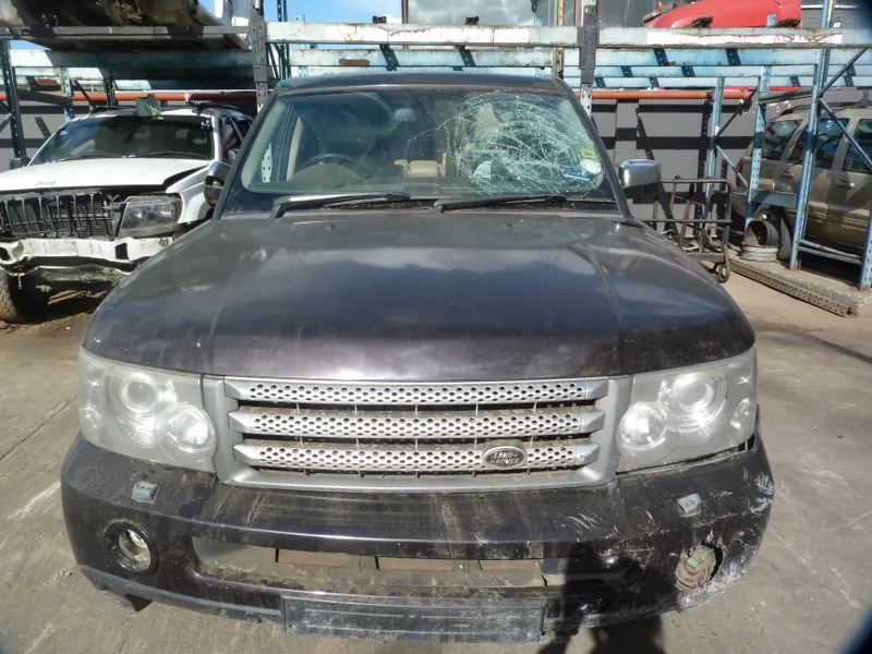 2009 Land Rover Range Rover Sport  view 2