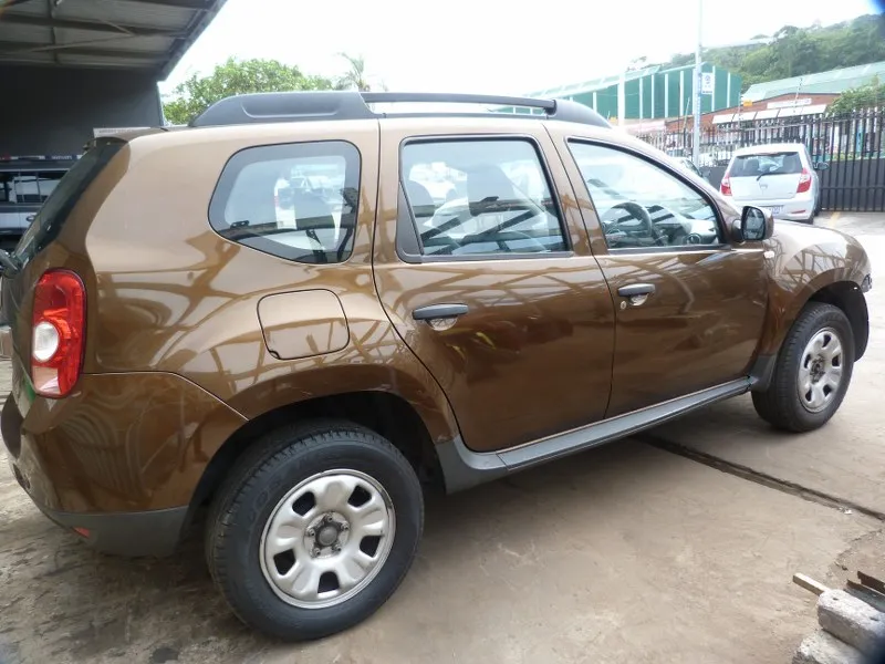 2014 Renault Duster K4M view 8