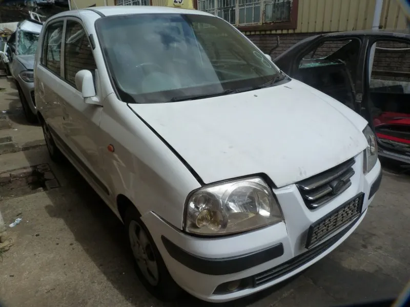 2005 Hyundai Atos G4HG view 4