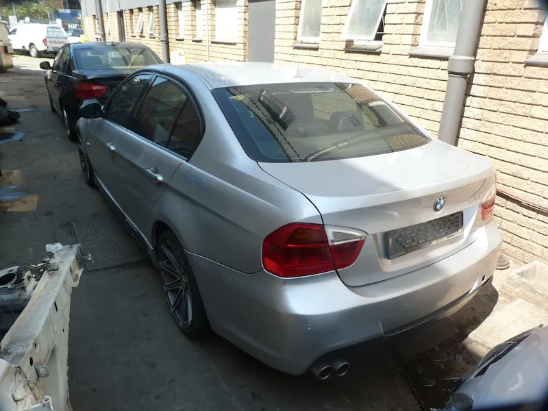 2008 BMW 3 Series N52N view 4