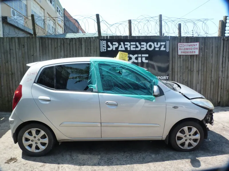 2015 Hyundai i10 G4HG view 5