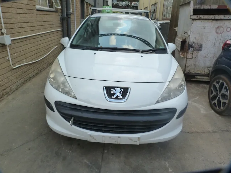 2008 Peugeot 207  view 3