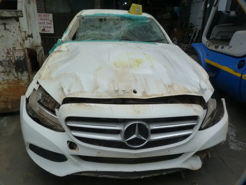 2018 Mercedes-Benz C-Class view 4