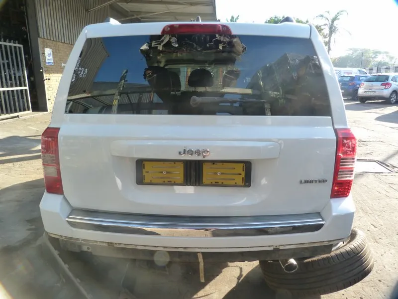 2012 Jeep Patriot  view 3