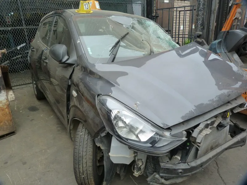 2025 Hyundai Grand i10 G3LA view 4