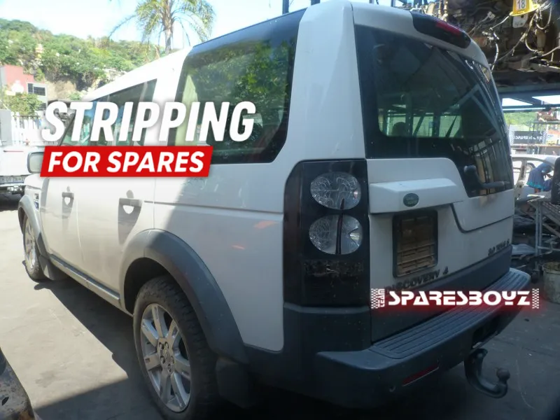 2010 Land Rover Discovery 4 view 4