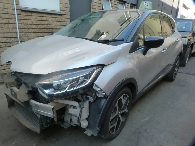 2018 Renault Captur H5F view 3