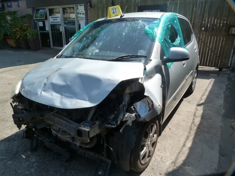 2015 Hyundai i10 G4HG view 8