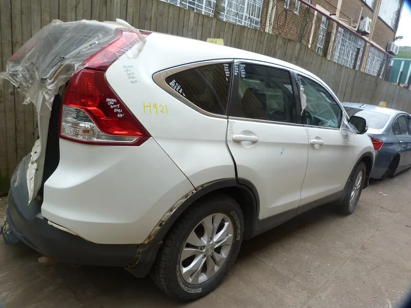 2014 Honda CR-V R20A5 view 4