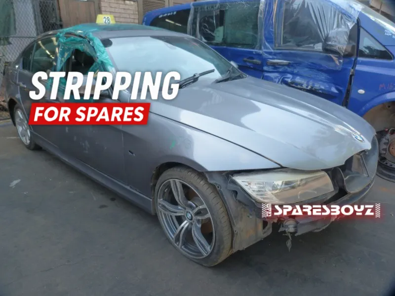 2009 BMW 3 Series N46N view 4