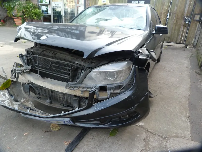 2008 Mercedes-Benz C-Class  view 4