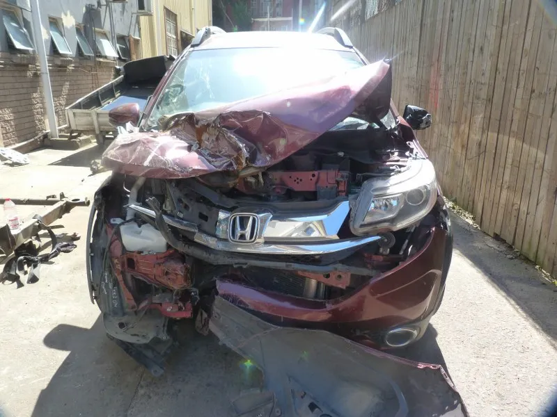 2018 Honda BR-V L15Z1 view 2