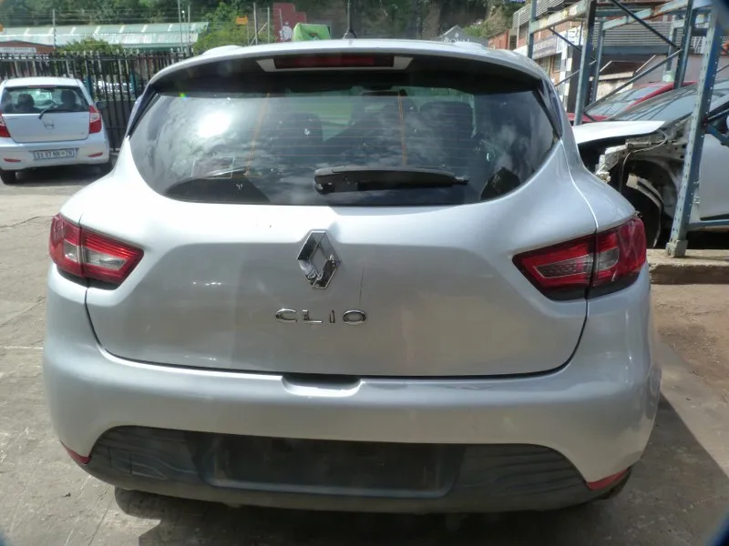 2017 Renault Clio  view 6