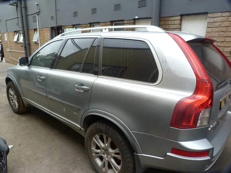 2013 Volvo XC90 B5254T9 view 6