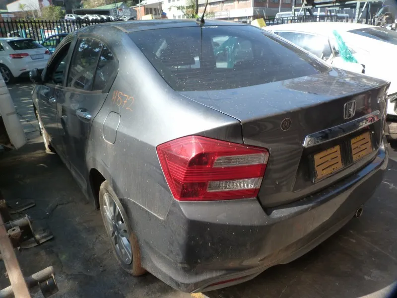 2012 Honda Ballade view 6