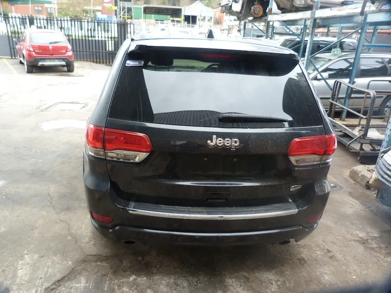 2014 Jeep Grand Cherokee thumbnail 5