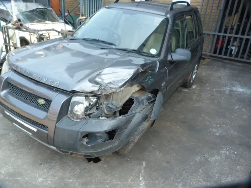 2005 Land Rover Freelander  view 4