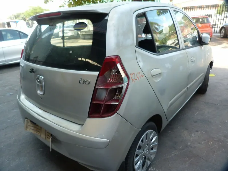 2010 Hyundai i10 G4HG view 8