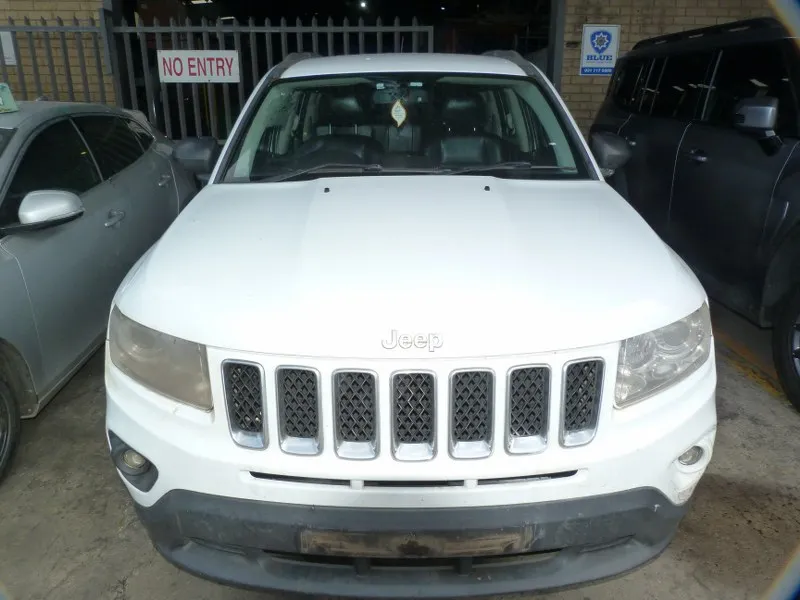 2013 Jeep Compass  view 2