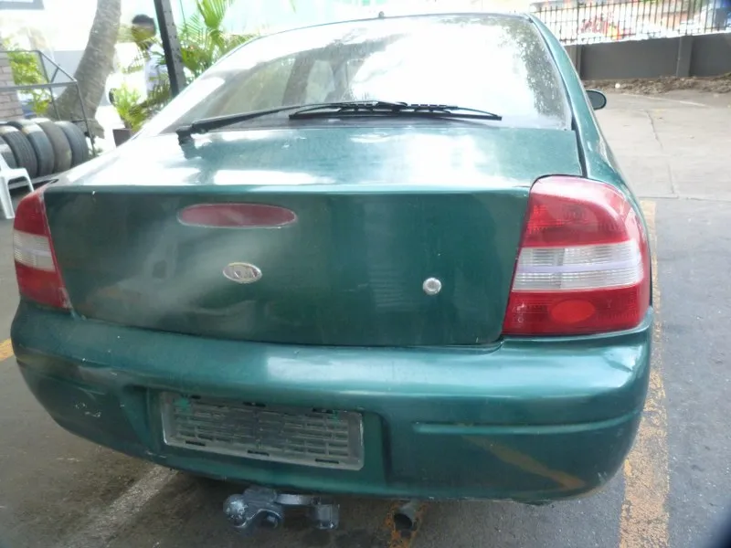 2000 Kia Shuma  view 6
