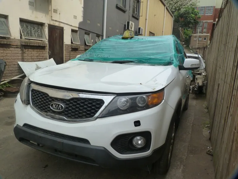 2011 Kia Sorento D4HBBH view 6