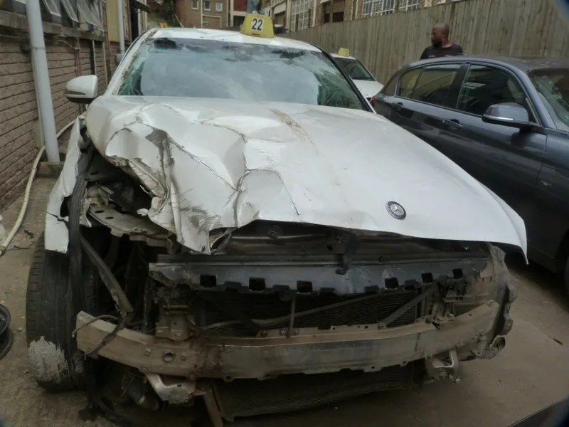 2015 Mercedes-Benz C-Class 651 view 2