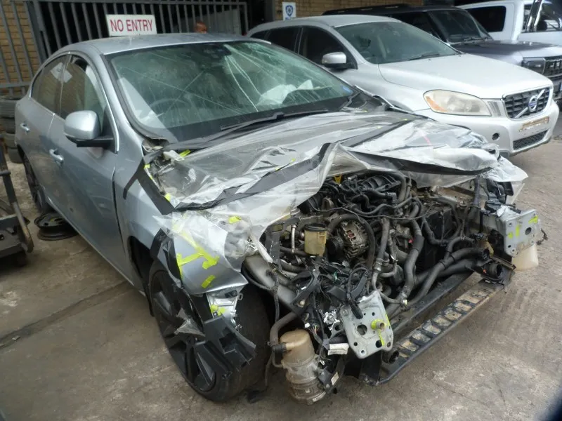2012 Volvo S60 B4164T view 3