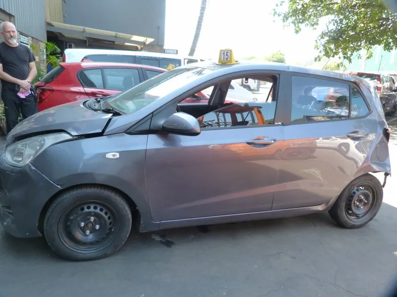 2019 Hyundai Grand i10 view 2
